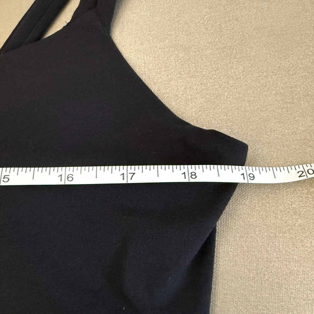 Nike Zenvy Dri-FIT Light Support V-Neck Sports Bra Black Womens 1X‎